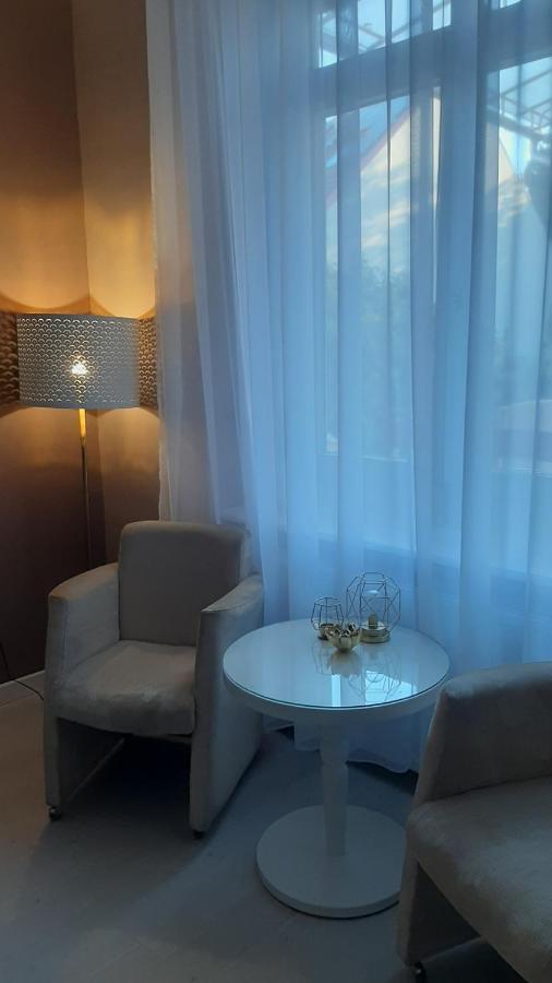 Glamour Apartman غيولا المظهر الخارجي الصورة