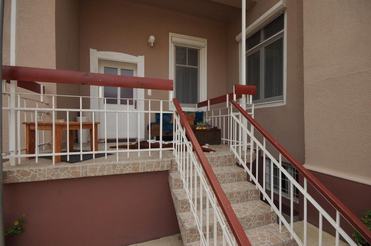 Glamour Apartman غيولا المظهر الخارجي الصورة